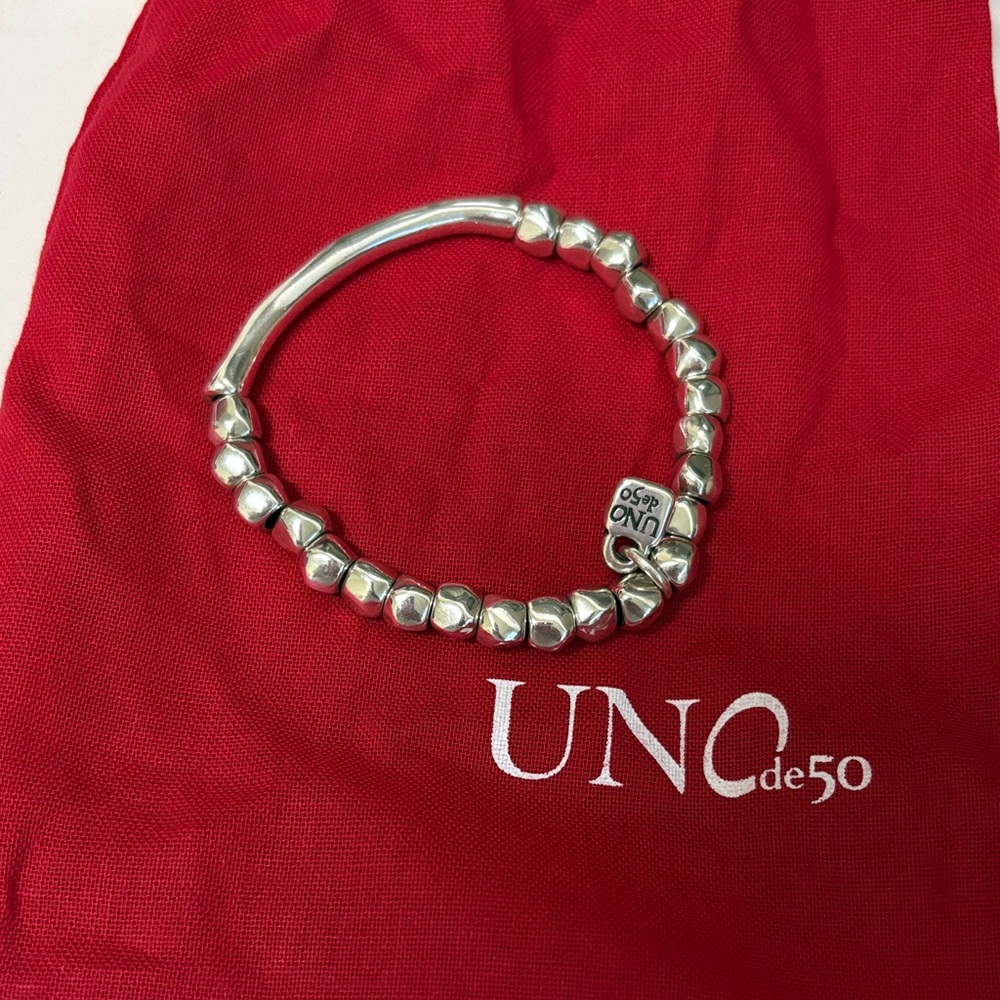 UNO de 50 Silver Beaded Bracelet